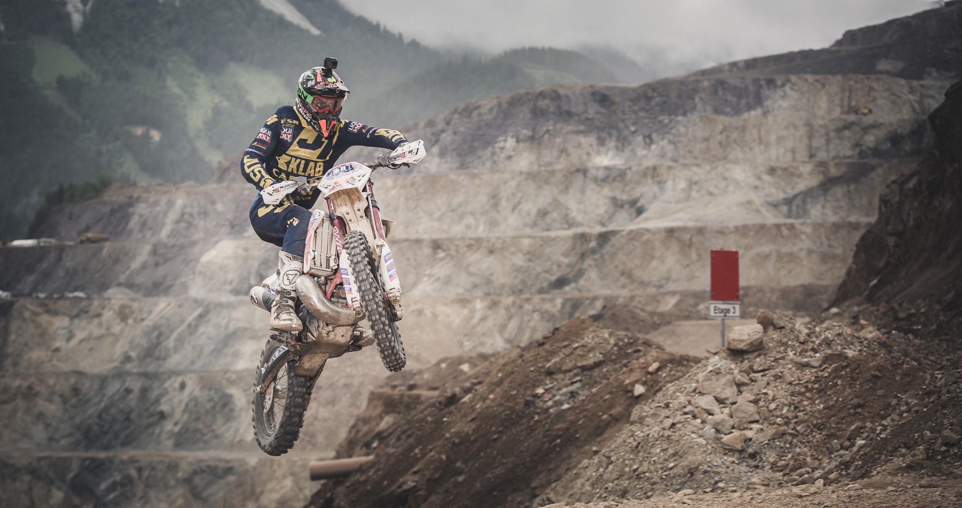 Red Bull Erzbergrodeo | Louis 🏍