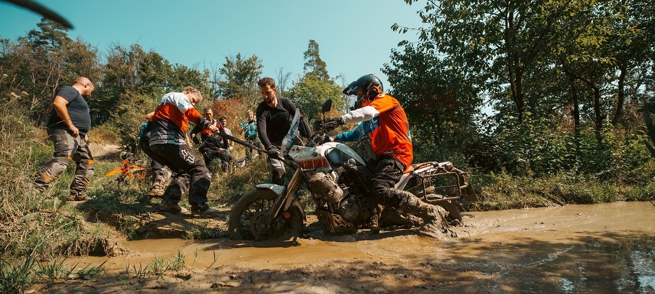 Endurotraining am Nürburgring | Offroad-Action mit Louis Motorrad