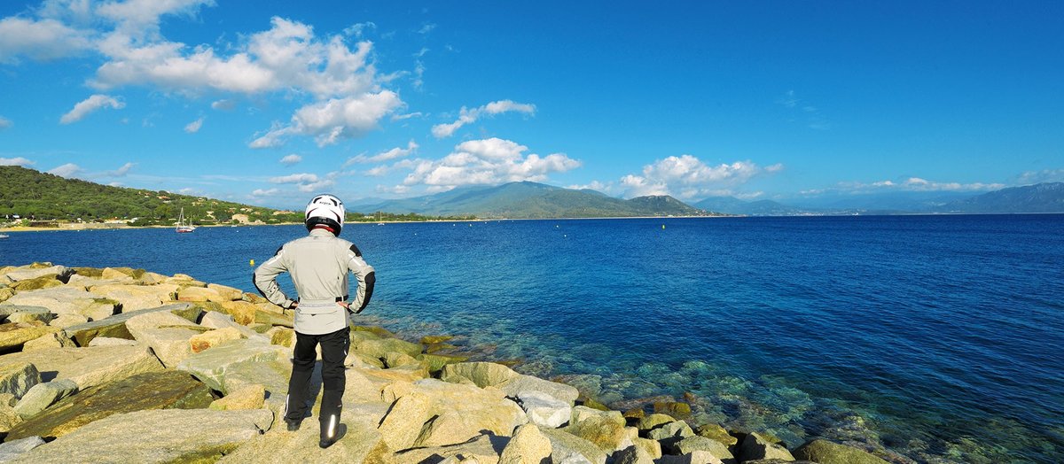 Sardinien und Korsika
