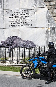 Löwendenkmal Predilpass