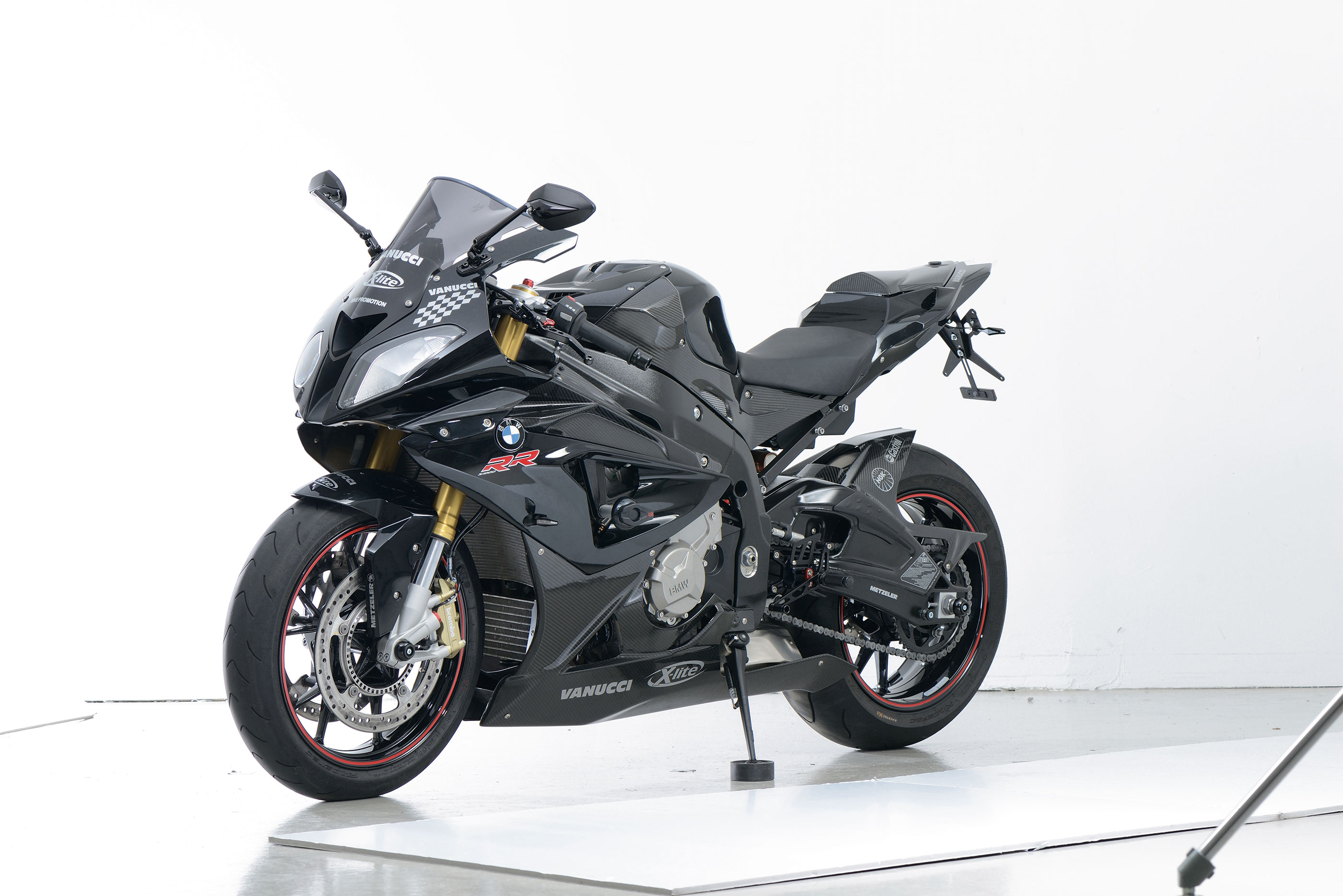 bmw s 1000 rr transformation spéciale louis