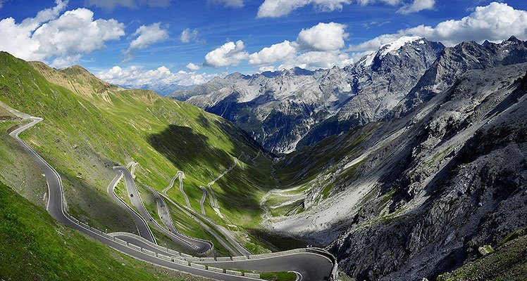 Alpine Drei-Länder-Tour