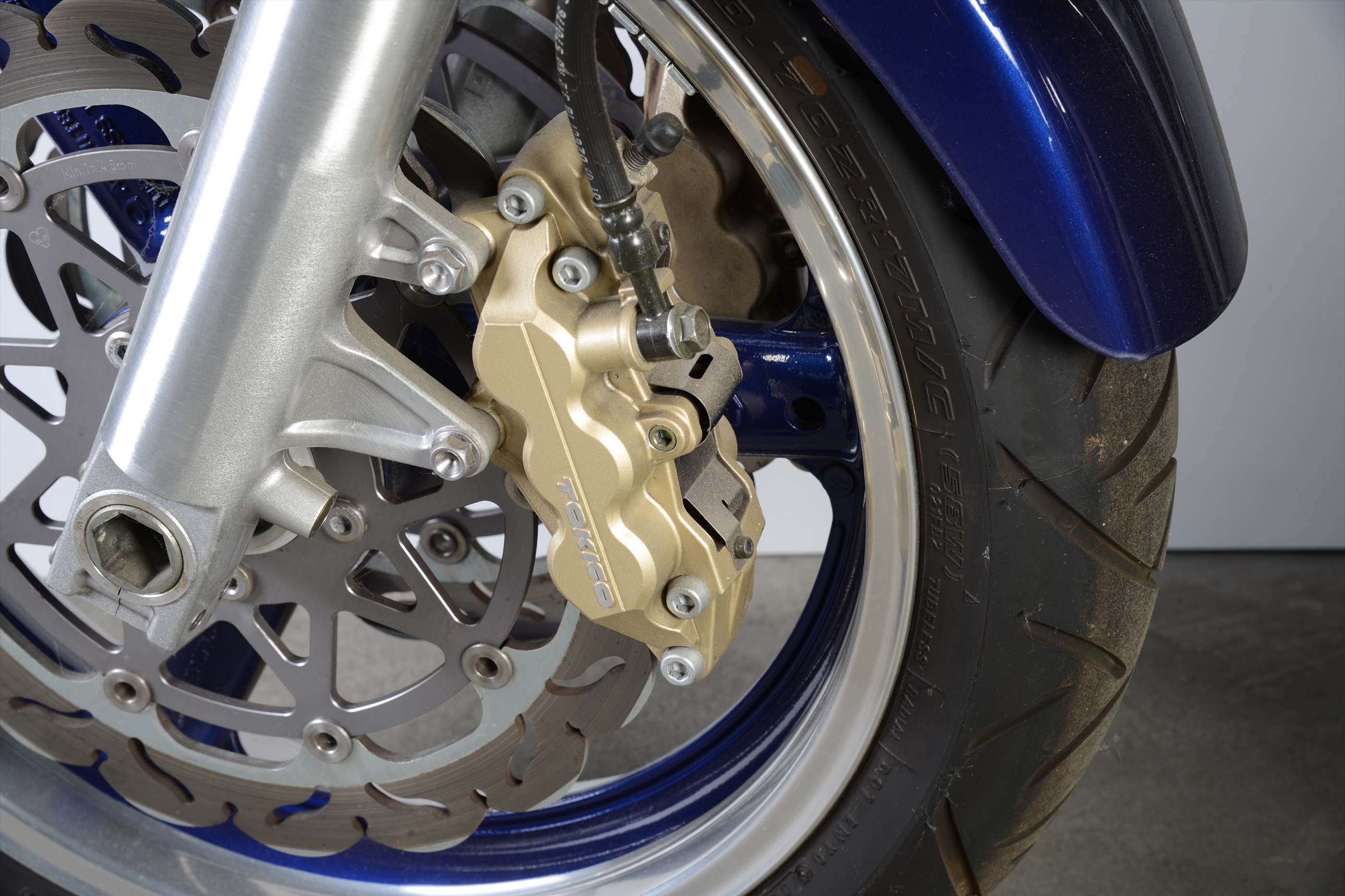 The more the better: six-piston fixed caliper of a Suzuki GSX 1400