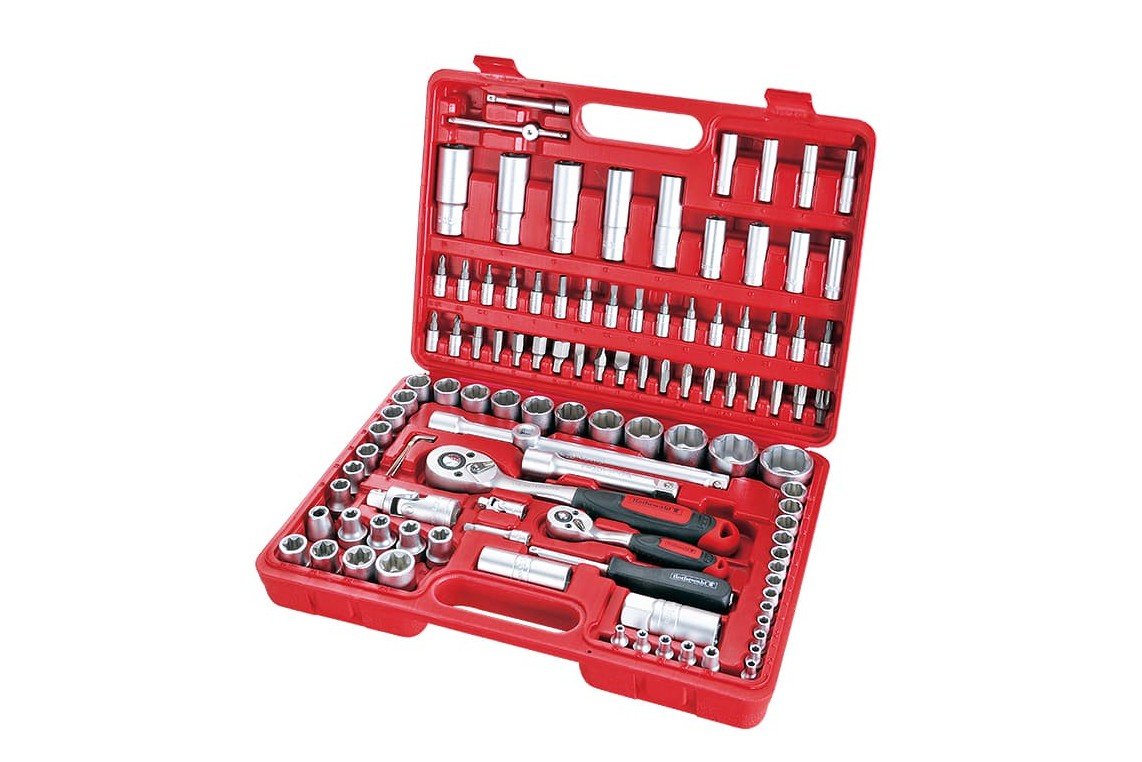 Fig. 1 a: Metric socket wrench set