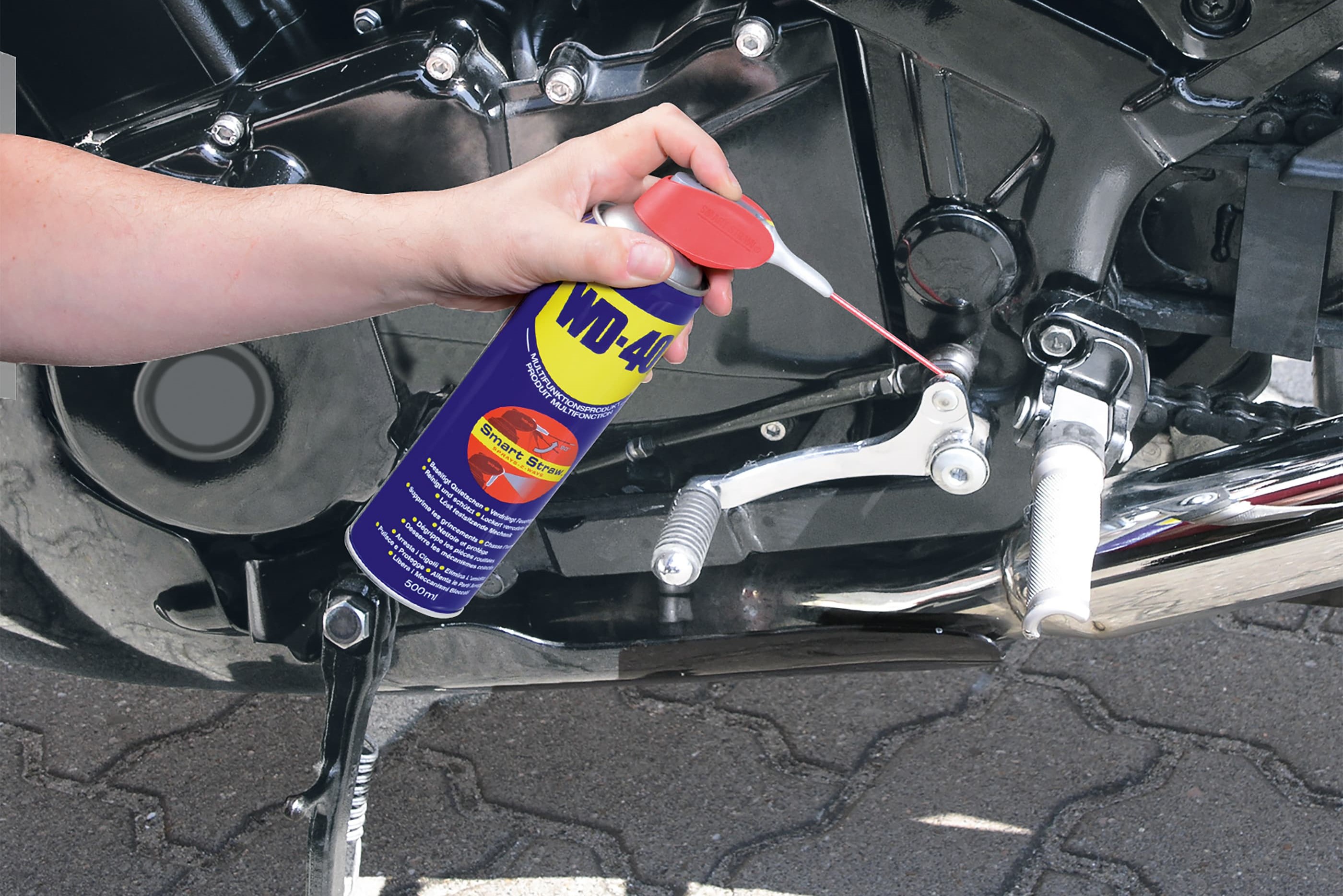 Motorcykelunderhåll och WD-40