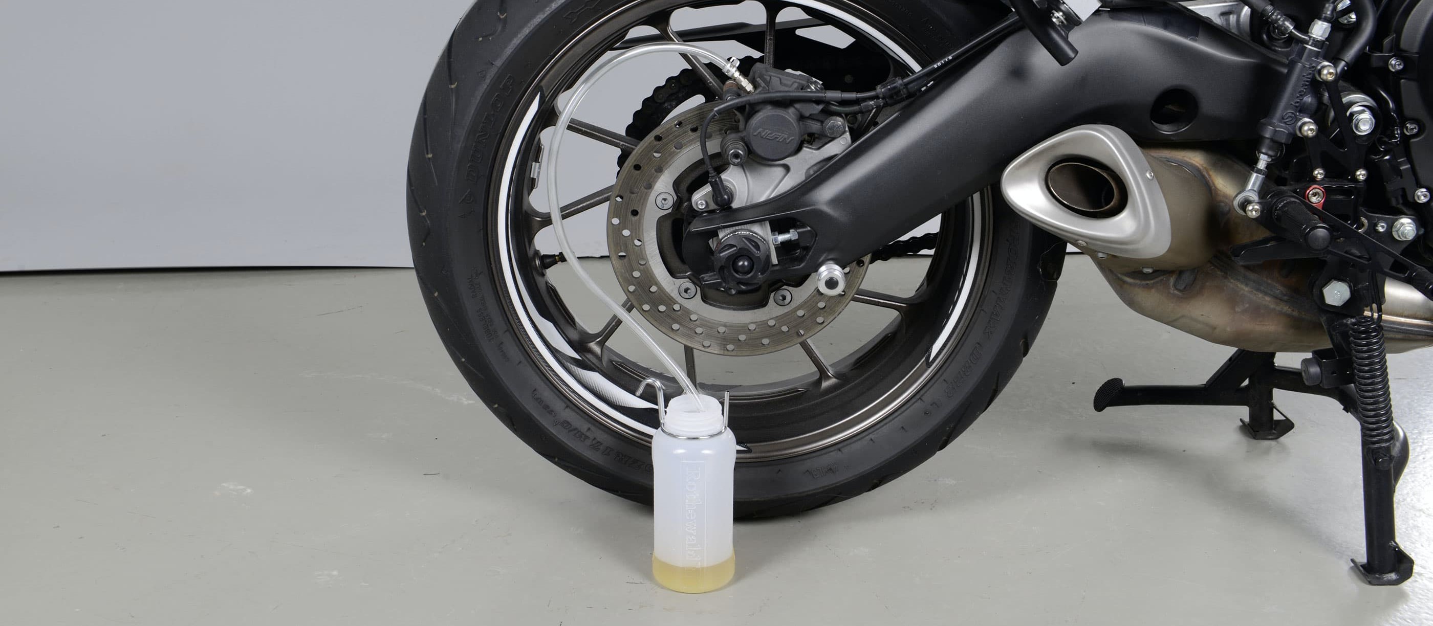 Liquide de frein Dot 4 - Pieces Moto BMW