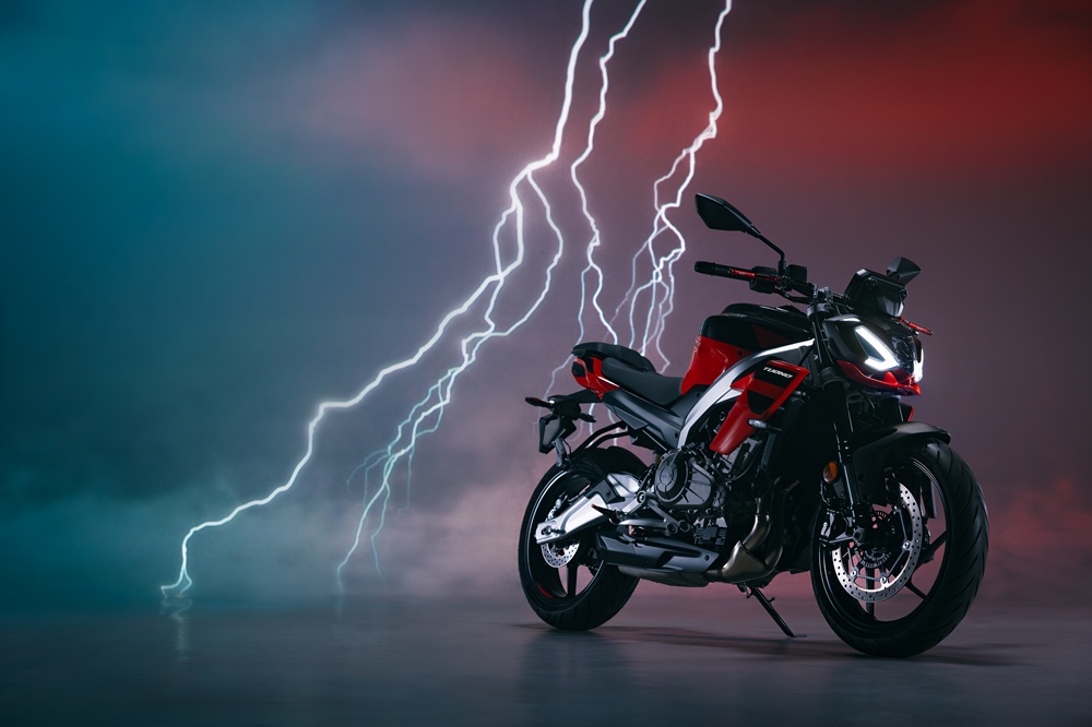 Aprilia, Moto Guzzi