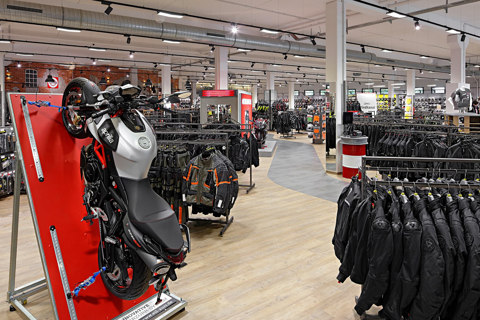 Louis Köln Pesch Motorradbekleidung Und Motorradzubehör